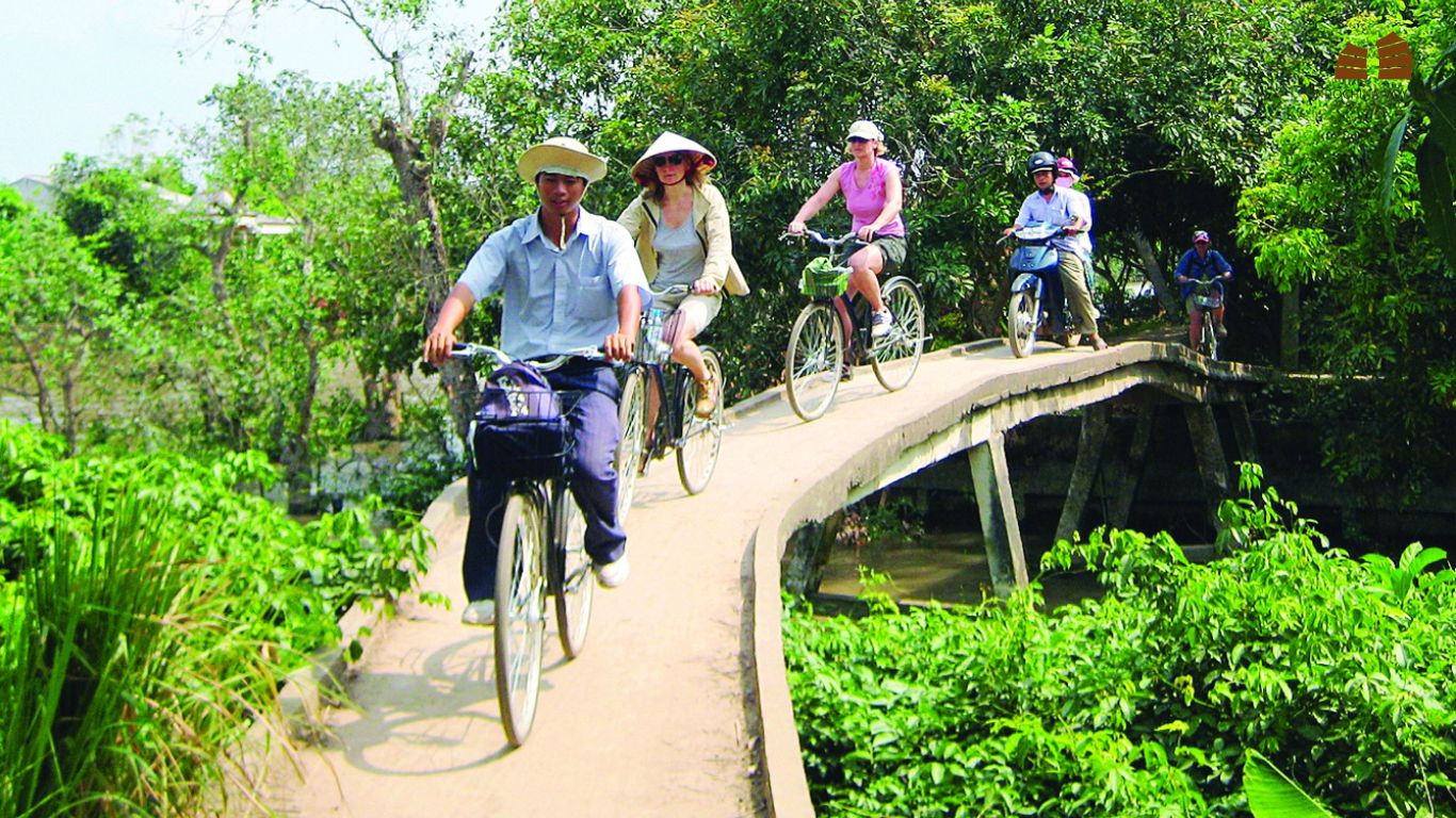 cycling in ben tre