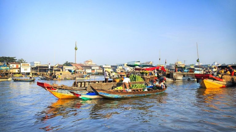 boat-trip-can-tho - Luxury Cruise Mekong