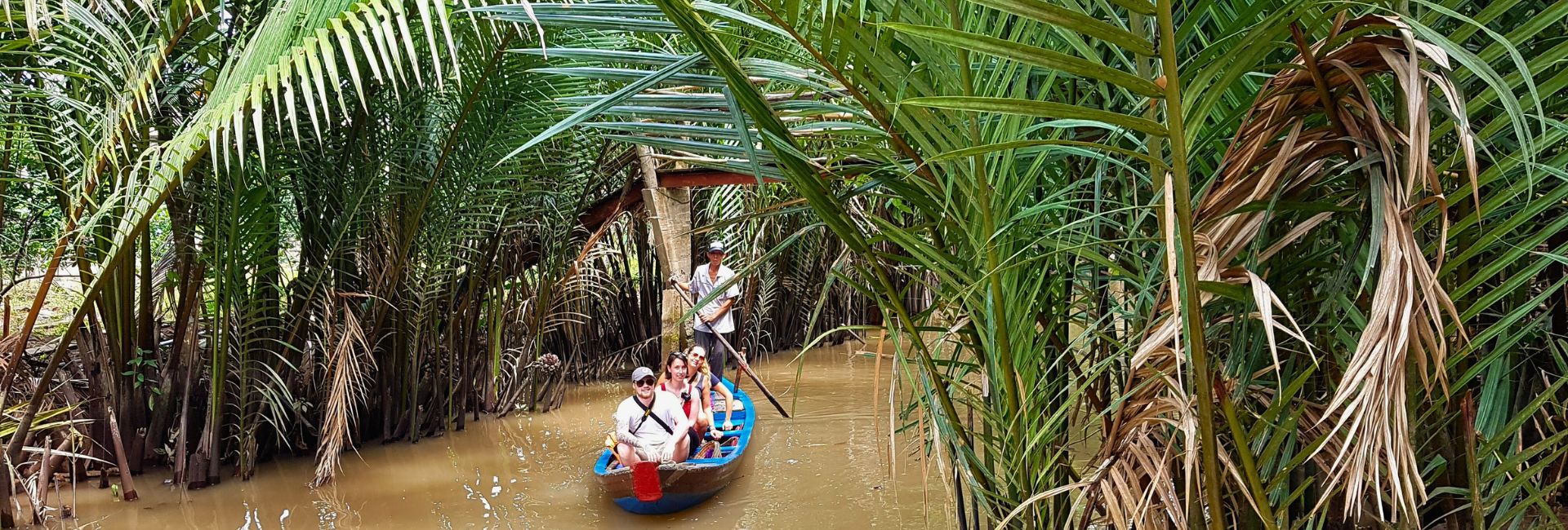 Cruise Vietnam and Cambodia