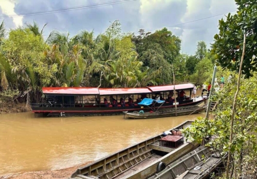 Local Private Cruise Huay Xai – Luang Prabang & Vice versa